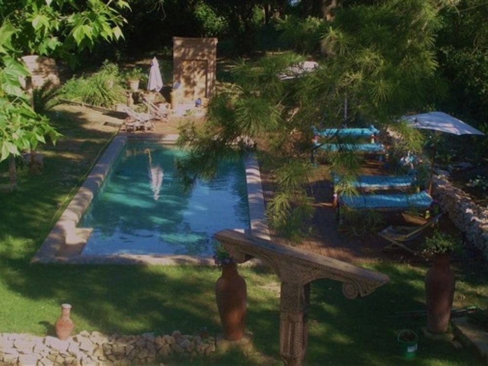 Les Routes Du Monde Bed & Breakfast Saint-Geniès-de-Comolas Dış mekan fotoğraf